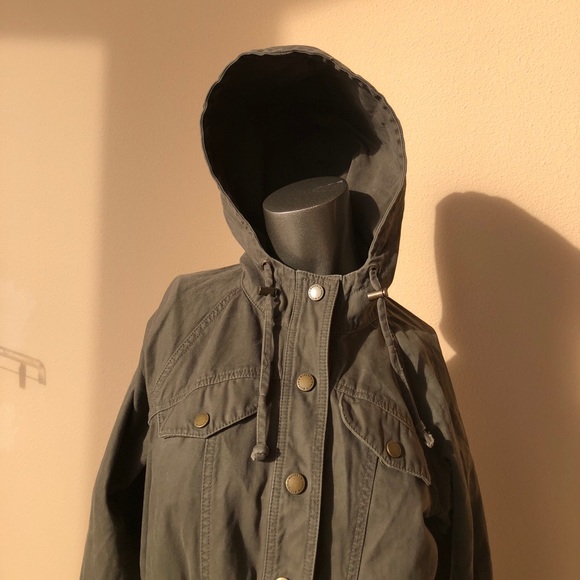 Buffalo outerwear, size M, In excellent condition - Picture 4 of 6